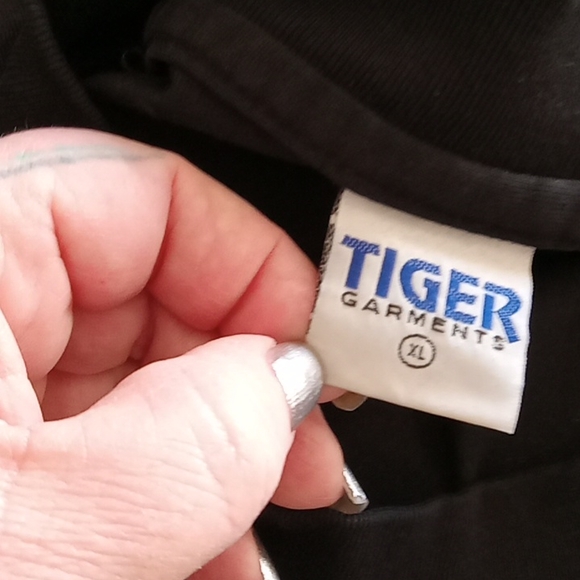 Orange Sky Men's Tee - Picture 8 of 8